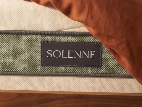 Label crop from mid-century bedroom
