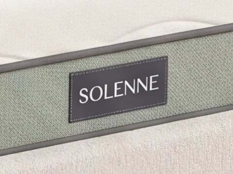 Label crop from story ad